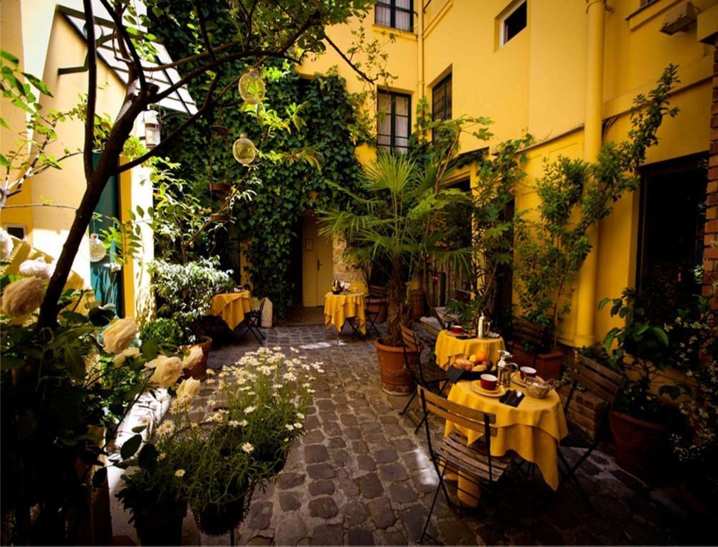 Hotel De La Tulipe ปารีส ร้านอาหาร รูปภาพ